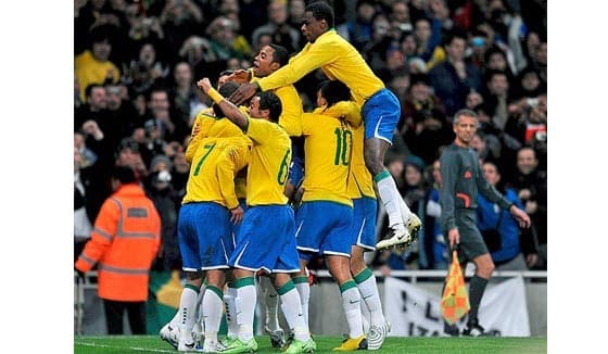 Procura por ingressos de jogos do Brasil na Copa supera as da África do Sul