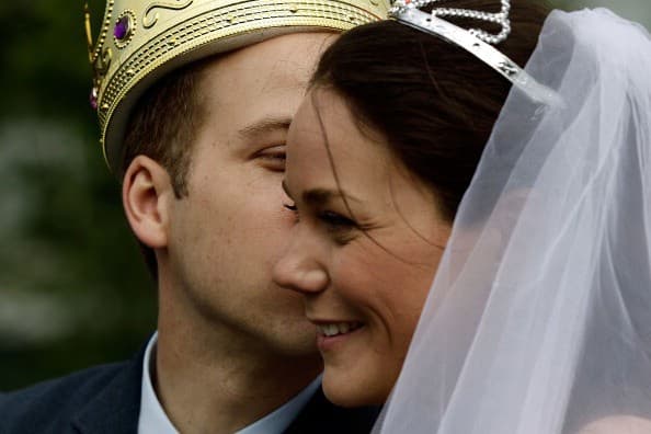 Concurso escolhe sósias de Kate Middleton e do Príncipe William