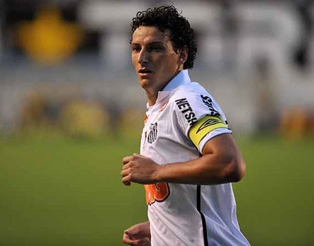 Elano: "Ficarei no Peixe até quando me aguentarem"