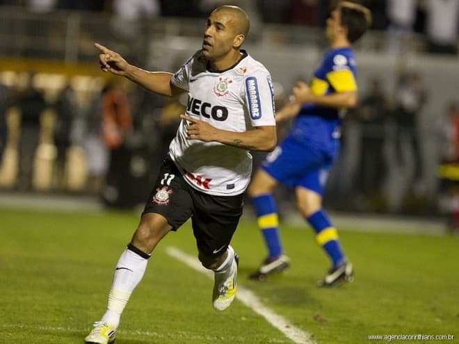 Final da Libertadores supera último capítulo de Av. Brasil como evento mais tuitado em 2012