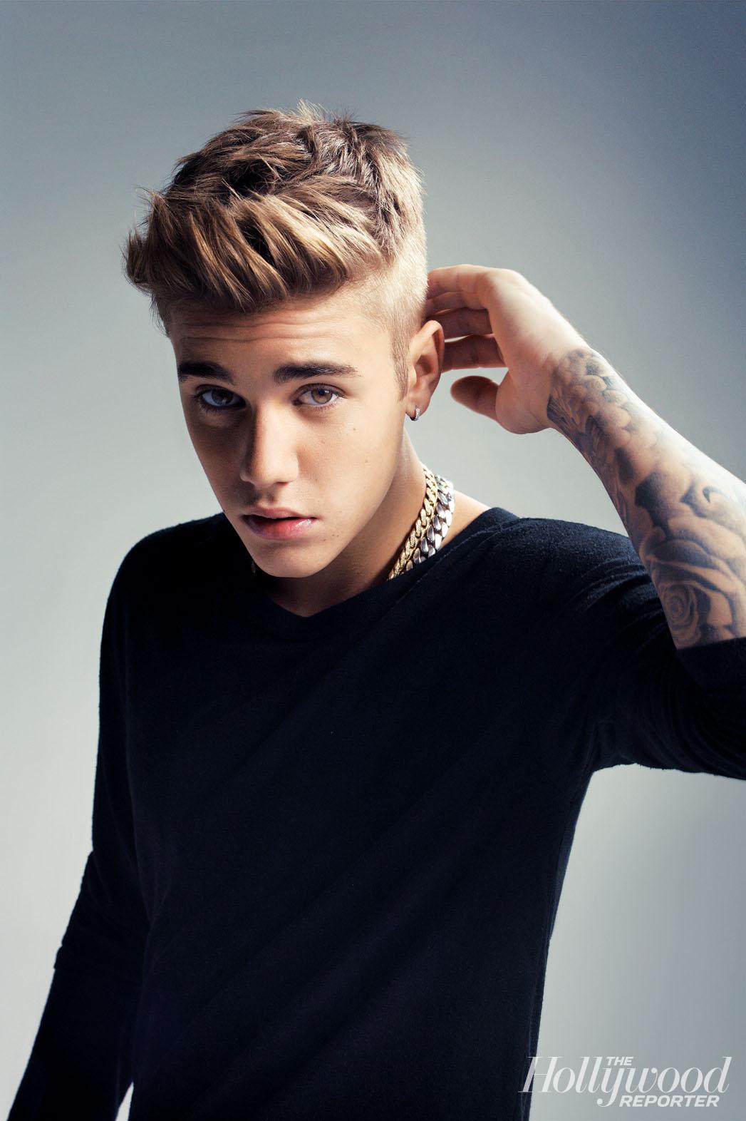 Justin Bieber diz: 'Estou feliz com o homem que eu estou me tornando'