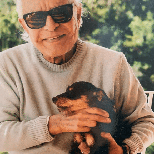 Cid Moreira conta que homem matou seus pets para se vingar de matéria