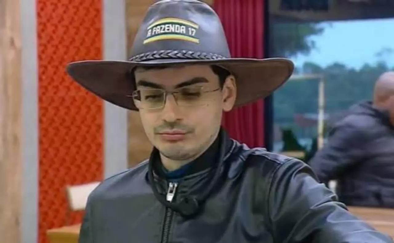 Dudu Camargo bate recorde em "A Fazenda"; parcial aponta quem sai na roça