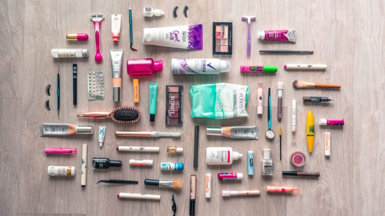 Receive Free Makeup Samples from Top Brands