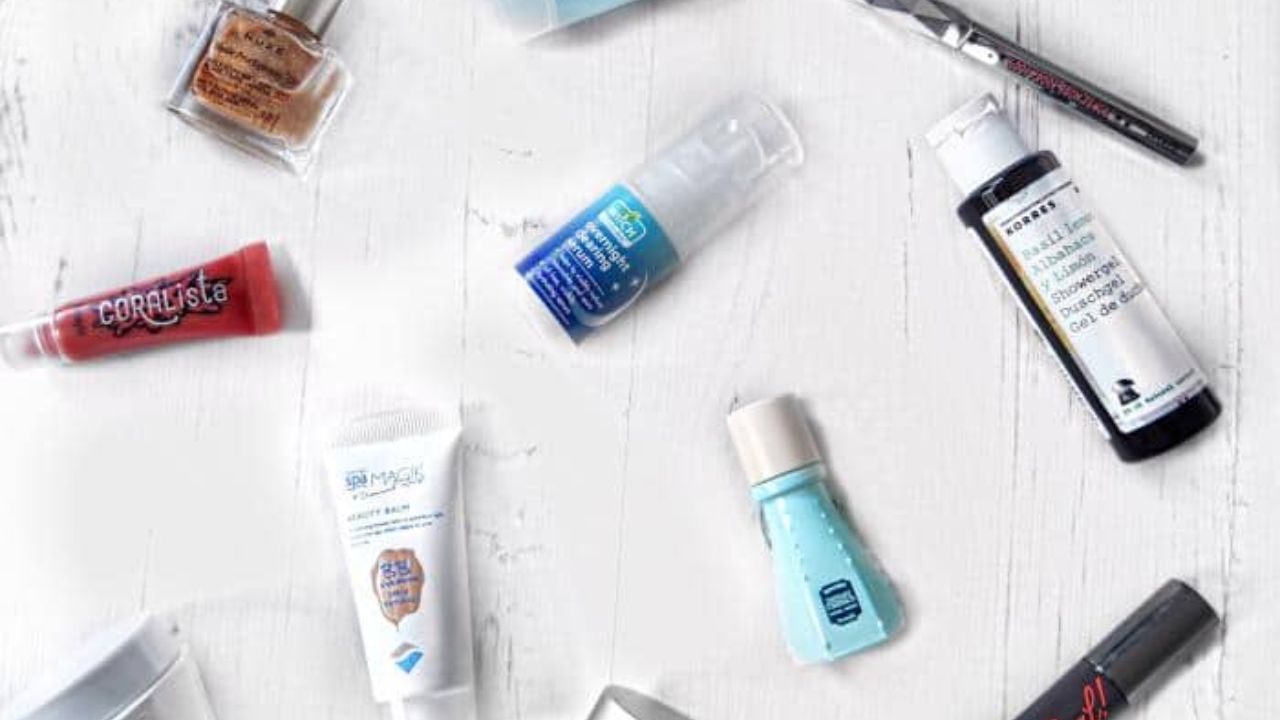 Receive Free Makeup Samples from Top Brands