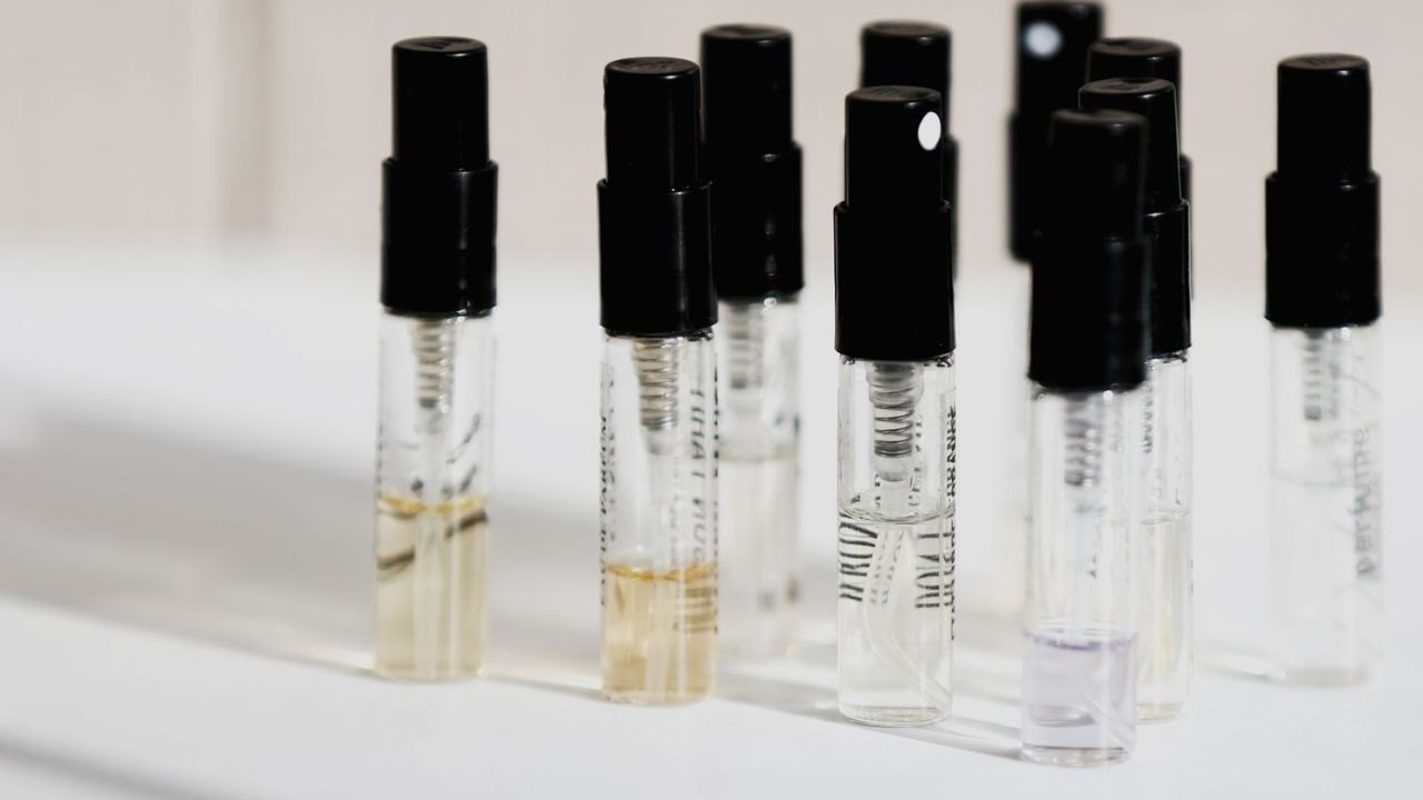 Free Perfume Samples by Mail — Real Offers